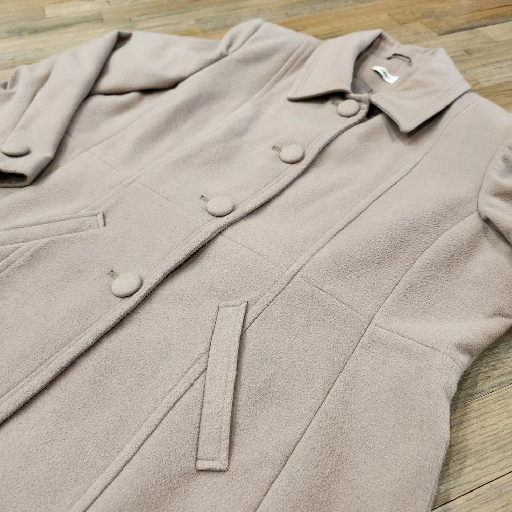 Damart Womens Size 18 Gray Beige‎ Taupe Pea Coat Warm Lined Jacket Well Made